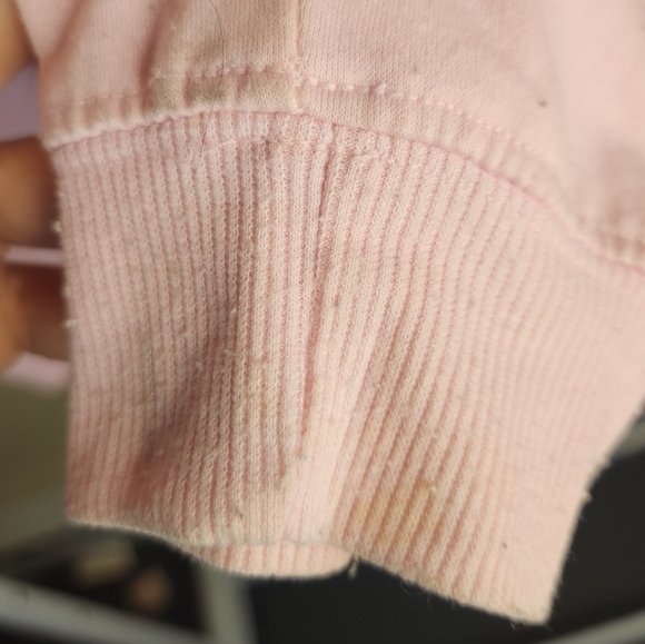 Hello Kitty Sweater Size Large - Picture 3 of 7